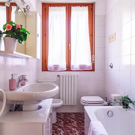 Familybo Sant'orsola דירה *