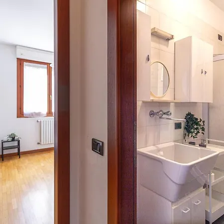 아파트 Familybo Sant'orsola *