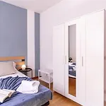 Familybo Sant'orsola Apartmán *