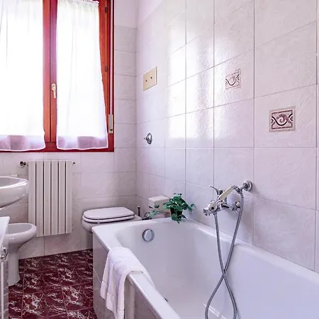Familybo Sant'orsola Apartament Bolonia
